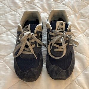 New Balance 574 Boys Size 4y